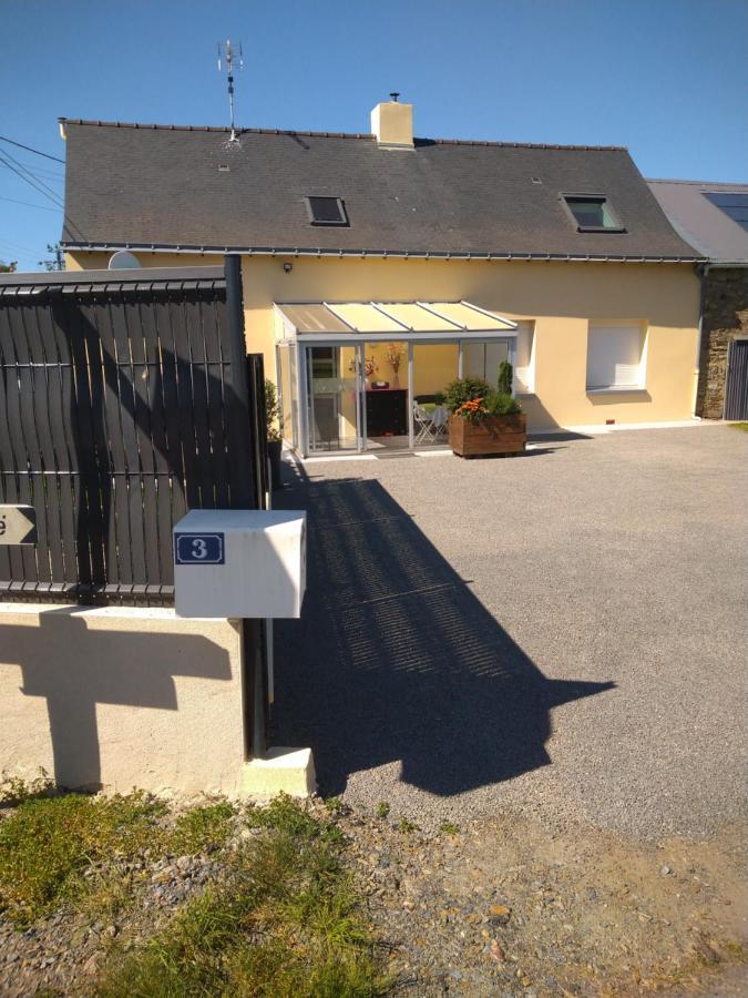 Gilles Diais Apartman Louisfert Kültér fotó